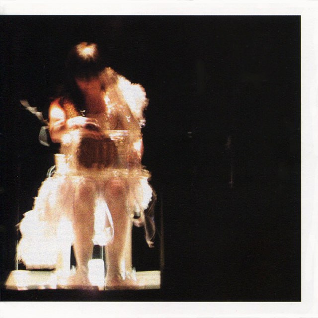 Bjork - Vespertine Live (2004) [FLAC]